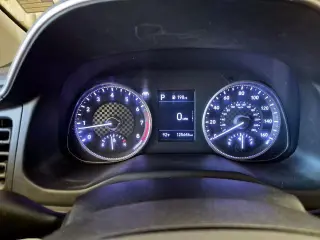 Hyundai ELANTRA 2019 SE Sedán 4 puertas 6M