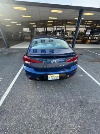 Hyundai ELANTRA 2019 SE Sedán 4 puertas 6M