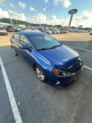 Hyundai ELANTRA 2019 SE Sedán 4 puertas 6M
