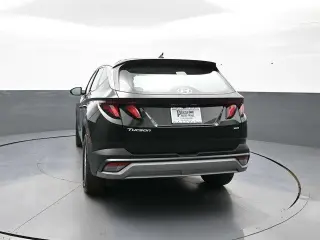 Hyundai TUCSON 2026 AWD SE 4dr SUV