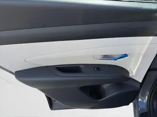 Hyundai TUCSON 2026 SE 4p SUV