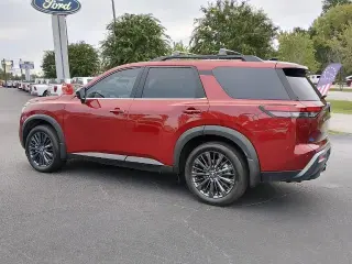Nissan Pathfinder 2026 SL 4p SUV