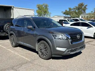 Nissan Pathfinder 2024 SL 4p SUV