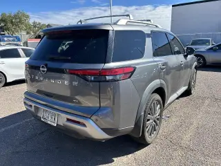 Nissan Pathfinder 2024 SL 4p SUV