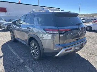 Nissan Pathfinder 2024 SL 4p SUV