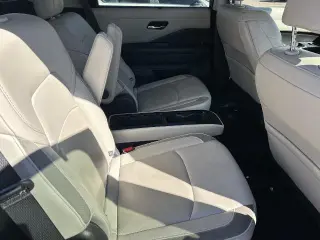 Nissan Pathfinder 2024 SL 4p SUV