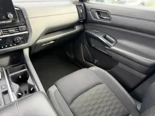 Nissan Pathfinder 2024 SV 4dr SUV