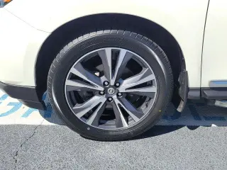 Nissan Pathfinder 2019 S 4dr SUV