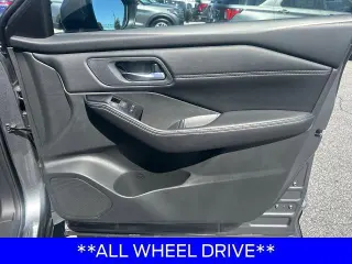 Nissan Rogue 2024 AWD SL 4dr Crossover