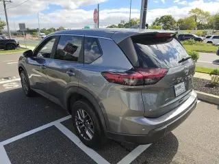 Nissan Rogue 2026 AWD SV 4p Crossover