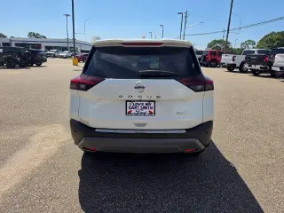 Nissan Rogue 2021 SV 4p Crossover