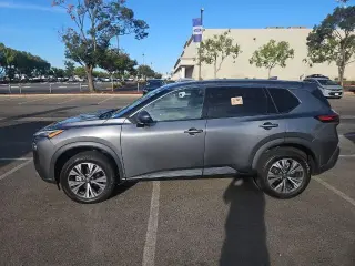Nissan Rogue 2021 SV 4p Crossover