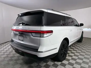 Lincoln Navigator L 2022 4x4 Reserve 4p SUV