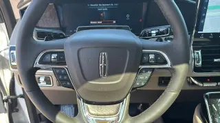 Lincoln Navigator 2022 4x4 Reserve 4dr SUV