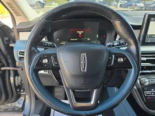 Lincoln Corsair 2020 AWD Reserve 4dr SUV