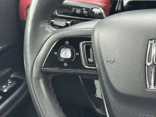 Lincoln Corsair 2023 AWD Reserve 4dr SUV