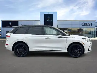 Lincoln Corsair 2023 AWD Reserve 4dr SUV