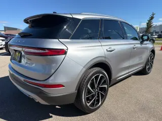 Lincoln Corsair 2024 AWD Reserve 4dr SUV