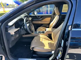 Lincoln Corsair 2023 AWD Reserve 4p SUV