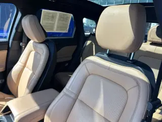 Lincoln Corsair 2023 AWD Reserve 4p SUV