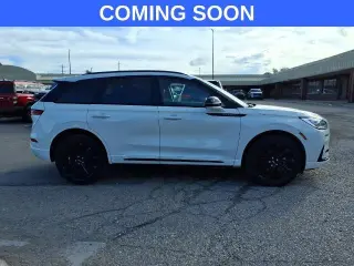 Lincoln Corsair 2023 AWD Reserve 4dr SUV