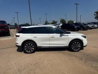 Lincoln Corsair 2020 AWD Reserve 4dr SUV