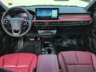 Lincoln Corsair 2026 Reserve 4p SUV