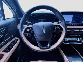 Lincoln Corsair 2023 Reserve 4dr SUV