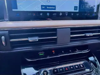 Lincoln Corsair 2023 Reserve 4dr SUV