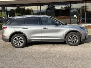 Lincoln Corsair 2023 AWD Estándar 4p SUV
