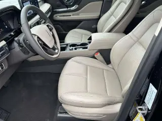 Lincoln Corsair 2024 AWD Premiere 4dr SUV