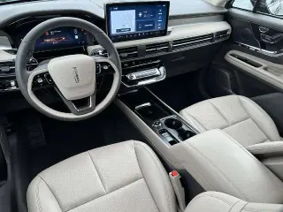 Lincoln Corsair 2024 AWD Premiere 4dr SUV