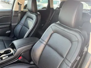 Lincoln Corsair 2024 AWD Premiere 4dr SUV