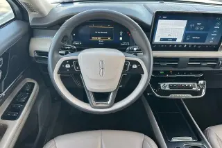 Lincoln Corsair 2023 Estándar 4p SUV