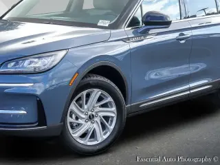 Lincoln Corsair 2026 Premiere 4dr SUV