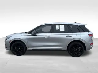 Lincoln Corsair 2023 Estándar 4p SUV