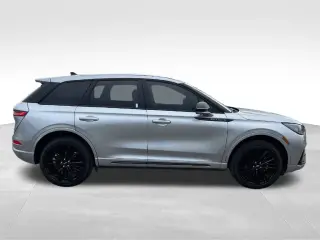 Lincoln Corsair 2023 Estándar 4p SUV