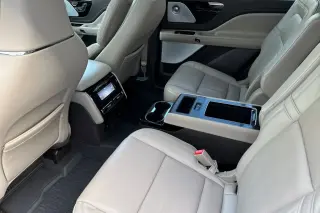 Lincoln Aviator 2023 AWD Reserve 4dr SUV