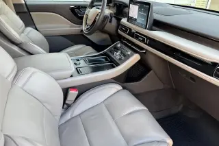 Lincoln Aviator 2023 AWD Reserve 4dr SUV