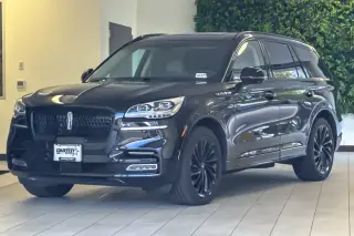 Lincoln Aviator 2023 AWD Reserve 4dr SUV