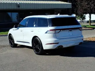 Lincoln Aviator 2022 AWD Reserve 4dr SUV