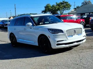 Lincoln Aviator 2022 AWD Reserve 4dr SUV