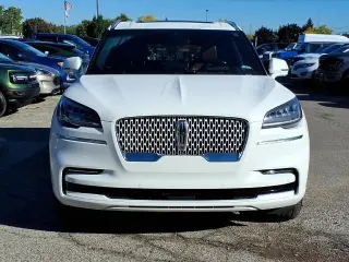 Lincoln Aviator 2022 AWD Reserve 4dr SUV