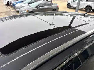 Lincoln Aviator 2021 con tracción en las fouraz y Reserve 4dr SUV