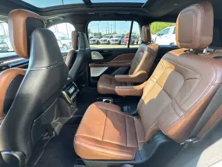 Lincoln Aviator 2022 AWD Reserve 4dr SUV
