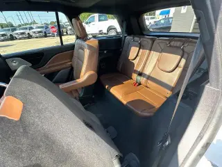 Lincoln Aviator 2022 AWD Reserve 4dr SUV