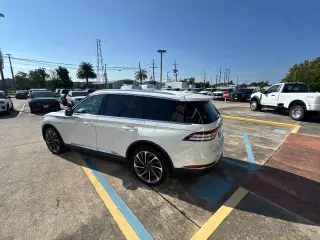 Lincoln Aviator 2022 AWD Reserve 4dr SUV