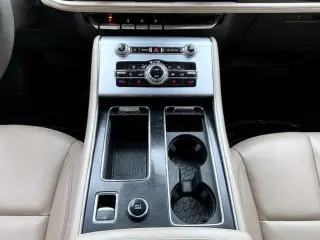 Lincoln Aviator 2023 AWD Estándar 4dr SUV