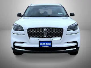 Lincoln Aviator 2023 AWD Estándar 4dr SUV