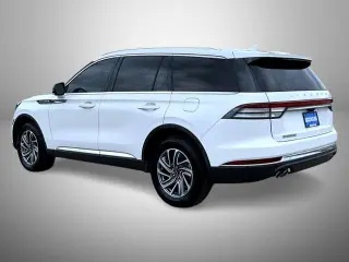 Lincoln Aviator 2023 AWD Estándar 4dr SUV